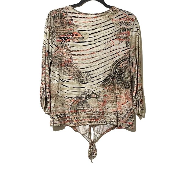 Chico’s women's size 1(8/M) brown print tie hem 3/4 sleeve v neck top - Picture 3 of 10